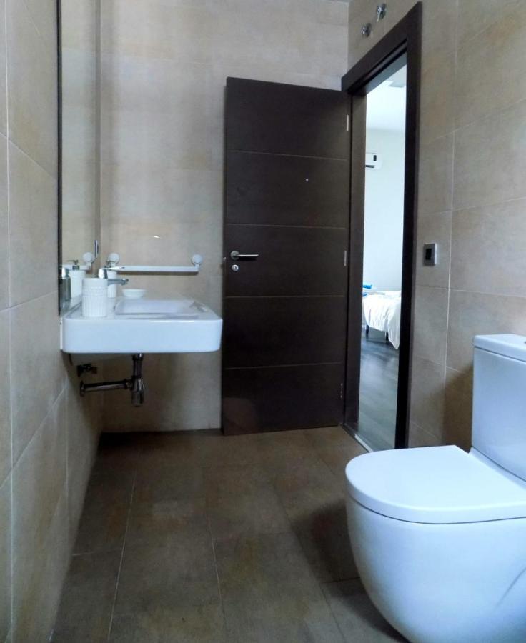 Residencia Viriato Hostel Sevilla Kültér fotó