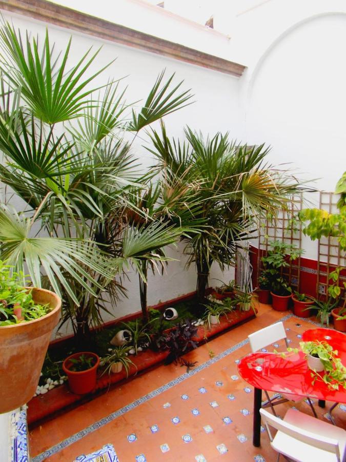 Residencia Viriato Hostel Sevilla Kültér fotó