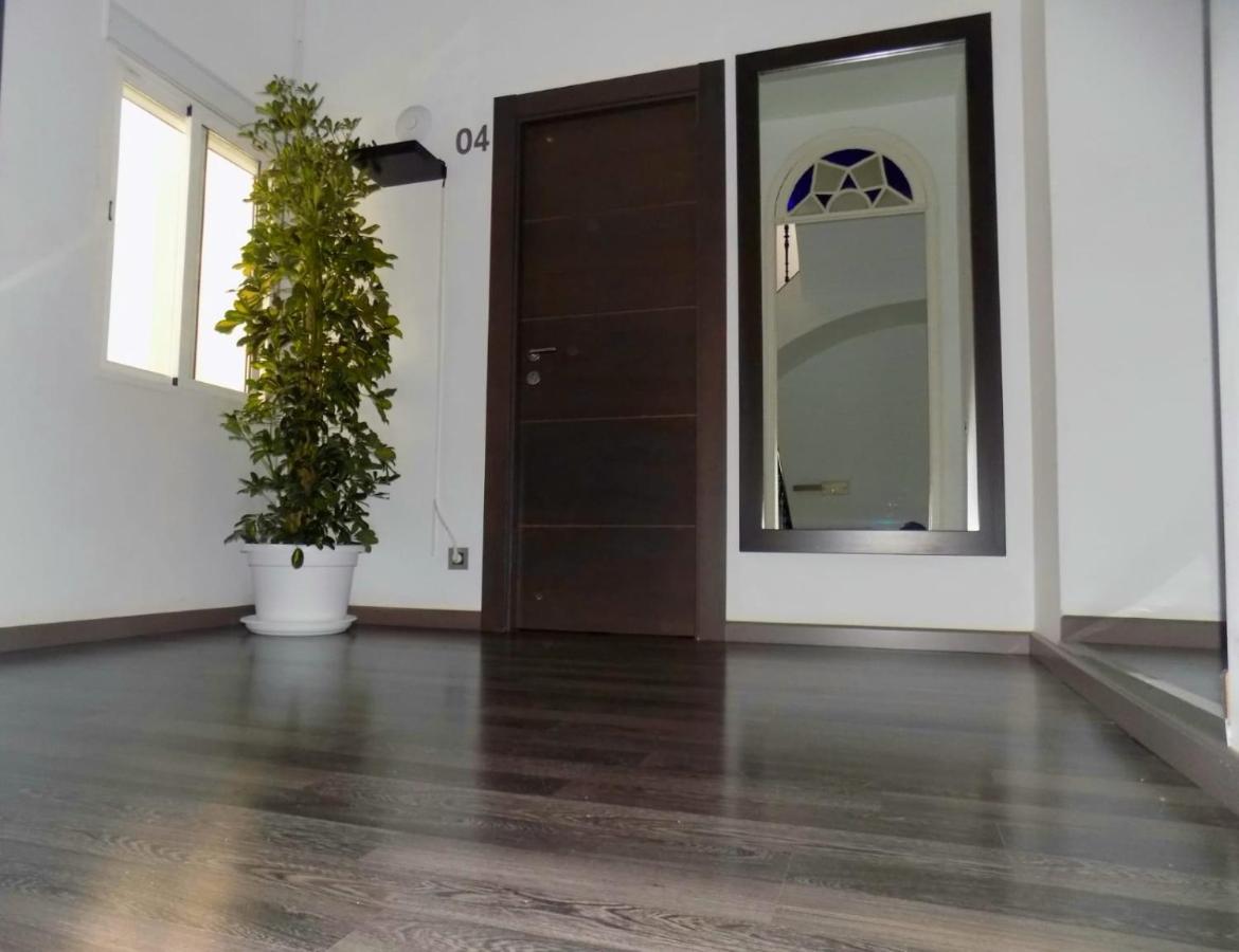 Residencia Viriato Hostel Sevilla Kültér fotó