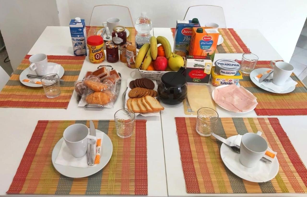 Residencia Viriato Hostel Sevilla Kültér fotó